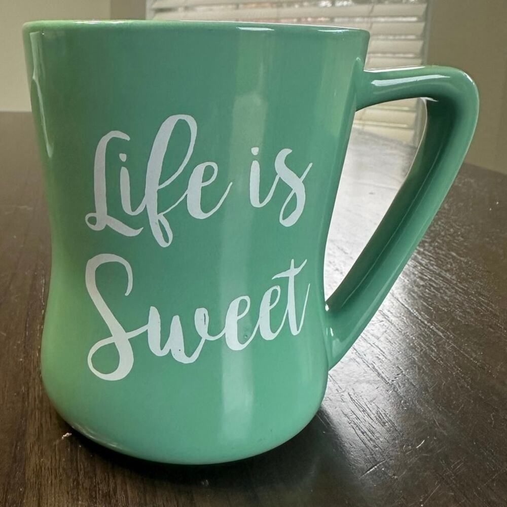 Teal Green Life is Sweet Pineapple Ceramic Mug 20 oz Dishwasher Microwave Safe